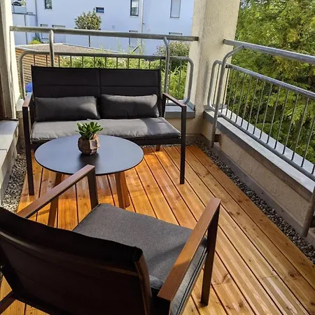 Apartment With Parking Garage Metzingen  Exterior photo