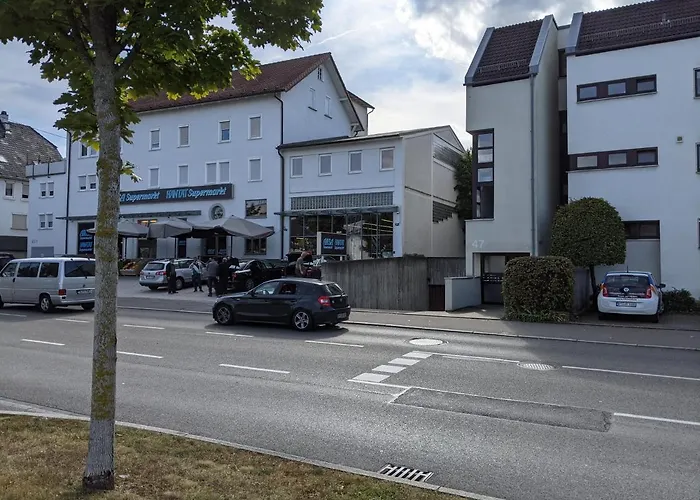 Apartment With Parking Garage