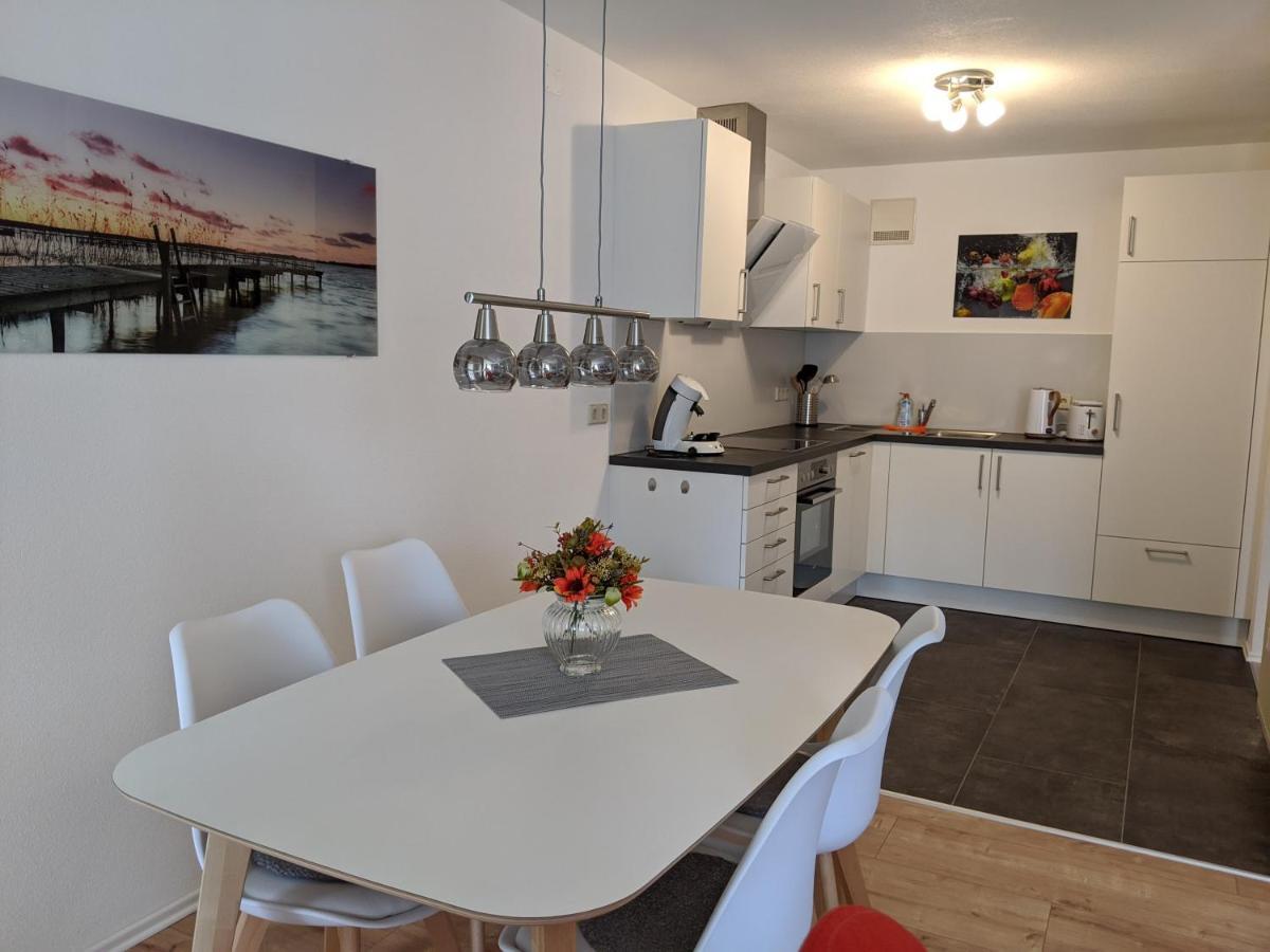 With Parking Garage Apartment *